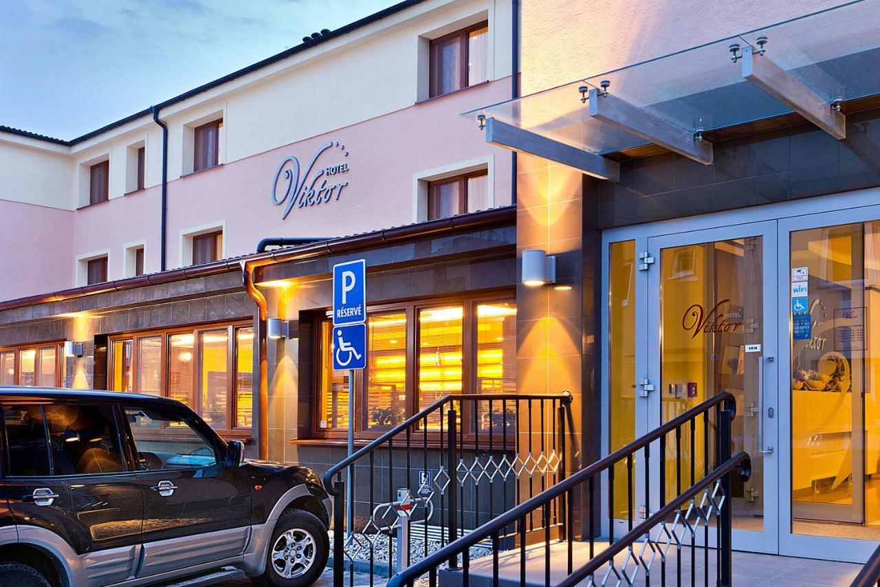Hotel Viktor Bratislava Exteriör bild