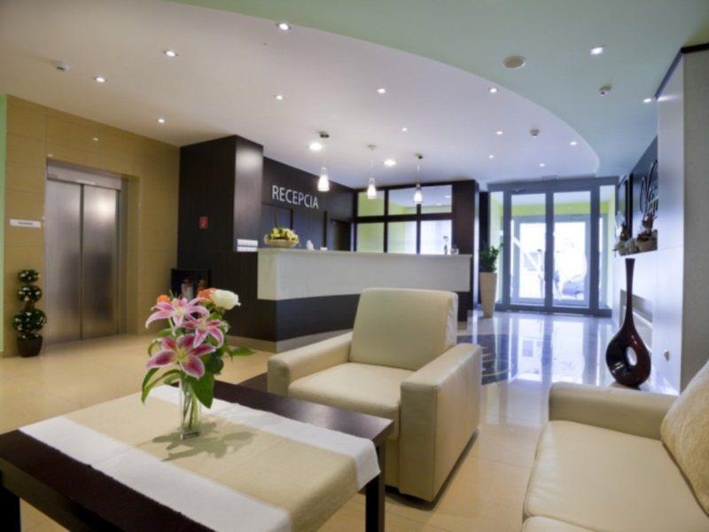 Hotel Viktor Bratislava Exteriör bild