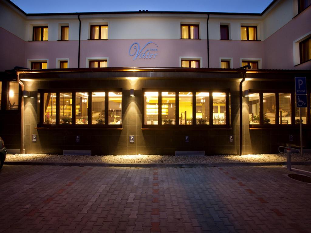 Hotel Viktor Bratislava Exteriör bild