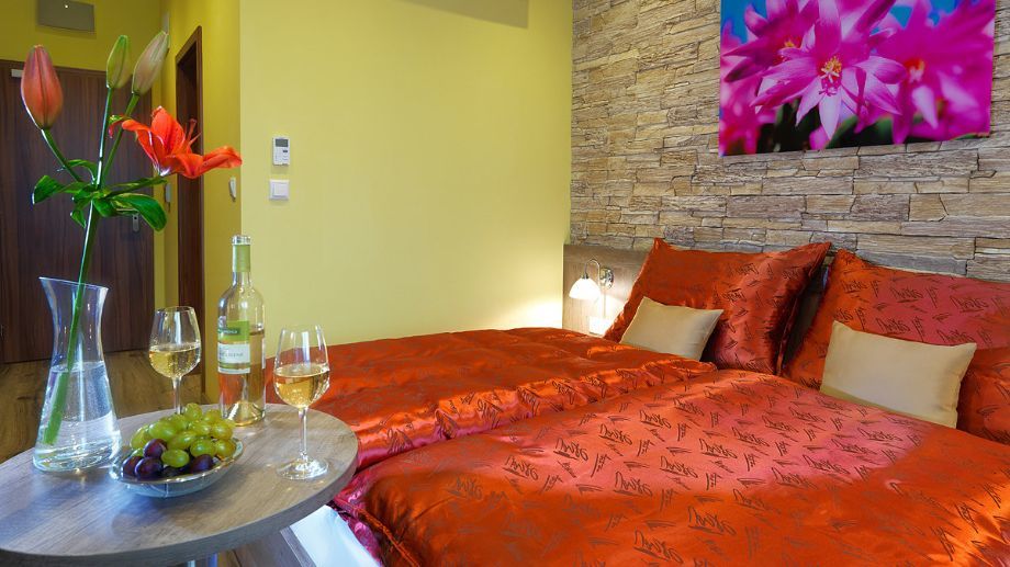 Hotel Viktor Bratislava Exteriör bild